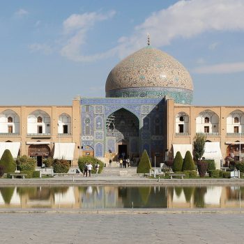 Sheikh Lotfollah Mosque Isfahan 02 350x350 - исфахан