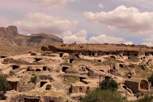 13015399 1038284319597472 6043085444137425263 n 600x400 - Visit 26 unesco heritage sites in iran
