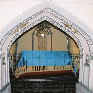 463892 375116692580908 190609267 o 300x300 - The tomb of  Esther and mordecai in hamadan