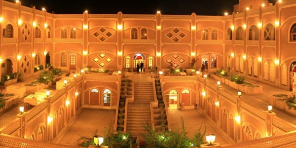 w600h300c1 3 6 - Yazd - Dad Hotel