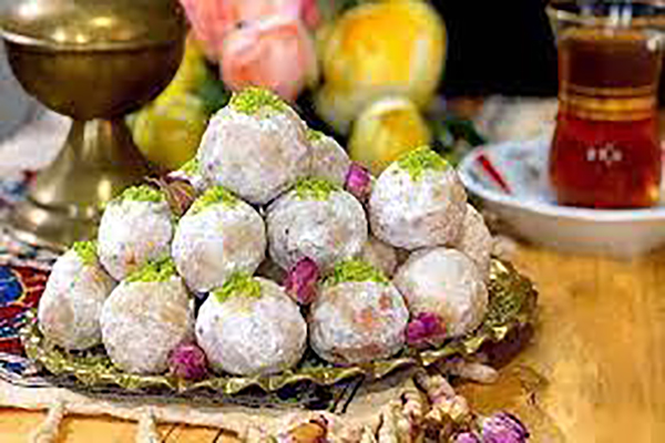 Qottab - 10 Most Popular IRANIAN DESSERTS