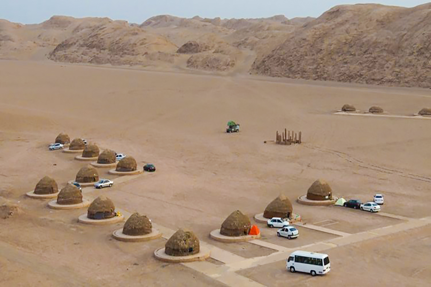 Shahdad Desert Camp - Camping in Iran
