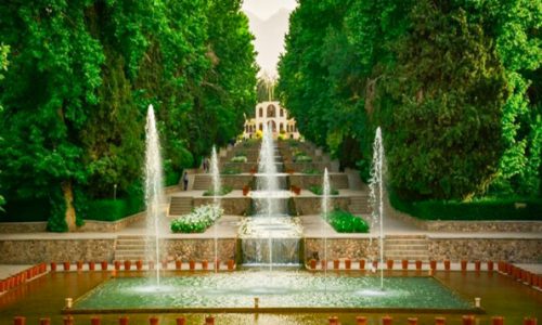 Shazdeh Garden Kerman 500x300 - Top 9 Persian Gardens