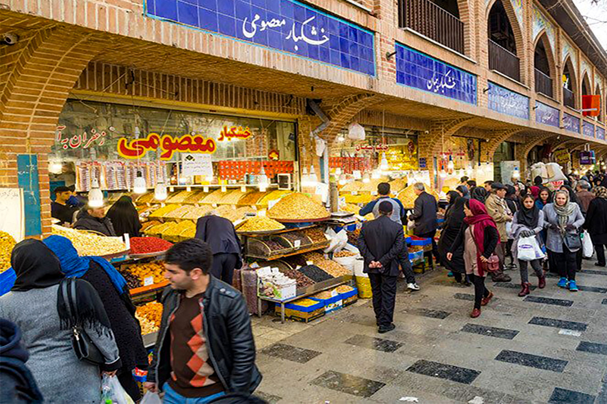 Tehran Grand bazaar - The history of bazaars in Iran