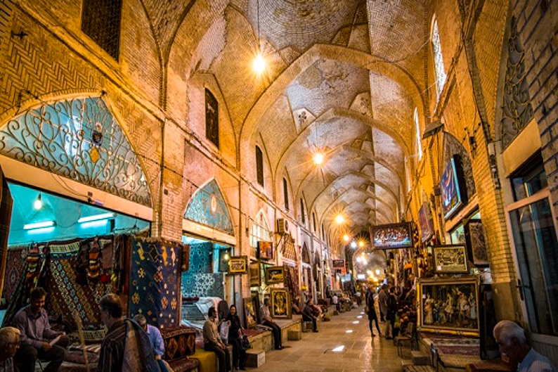 Vakil Bazaar Shiraz Iran - The history of bazaars in Iran