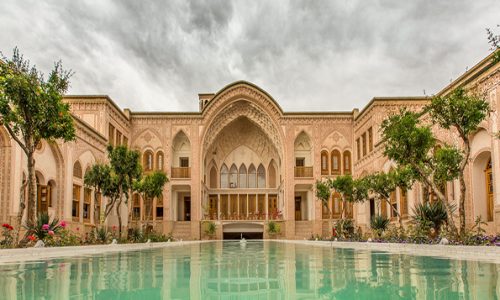 historic houses of kashan 500x300 - The history of bazaars in Iran