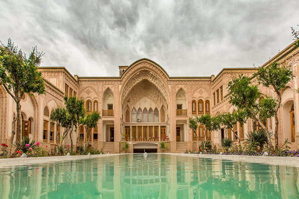 historic houses of kashan - The history of bazaars in Iran