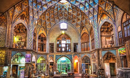 kashan bazar2 500x300 - The history of bazaars in Iran