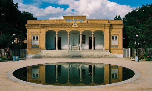 Full day yazd tour and zorkhaneh 500x300 - Yazd Tours
